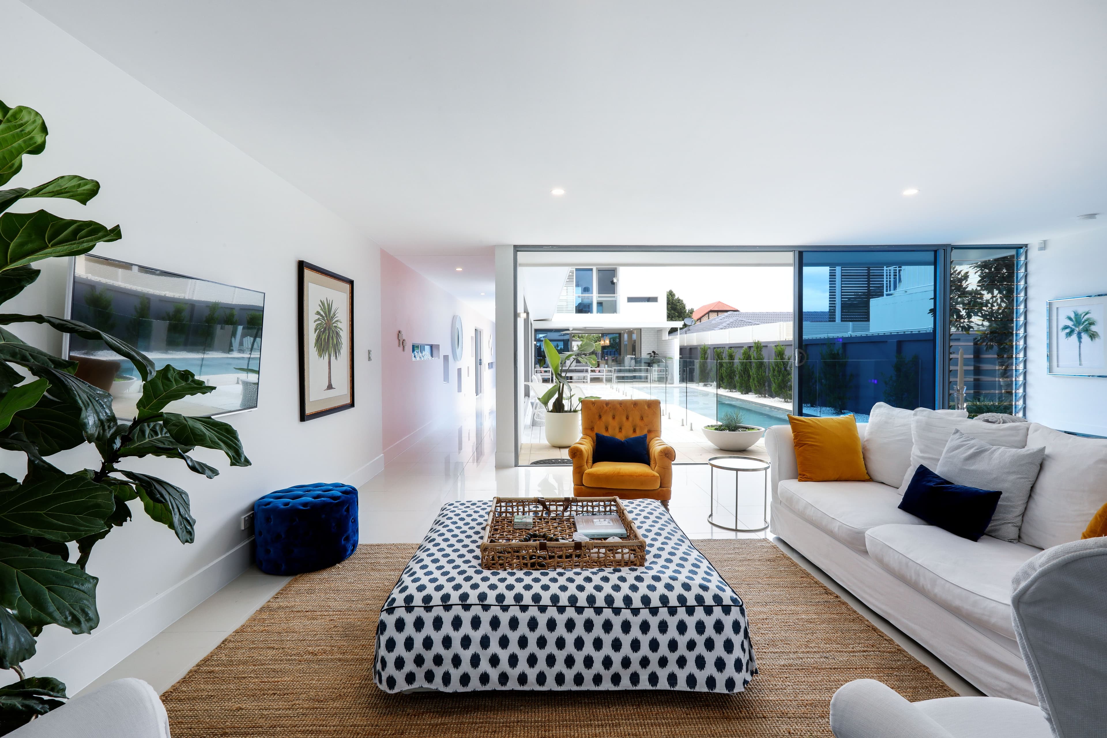 23 Freyburg Street, Sorrento QLD 4217, Sorrento - Thumbnail 2