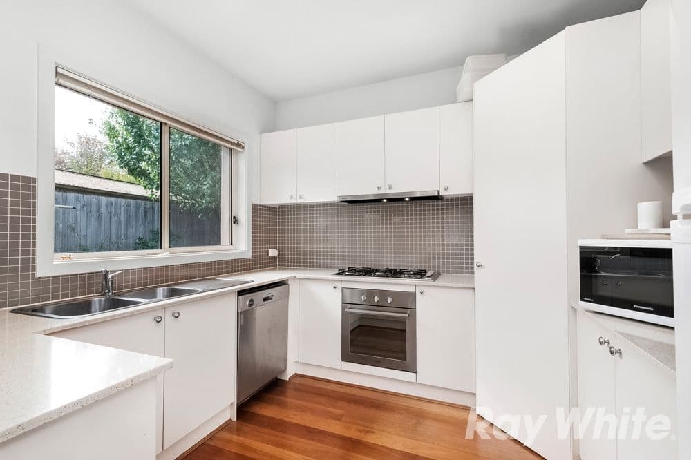 11 Cooinda Court, Mount Waverley VIC 3149, Mount Waverley - Thumbnail 5