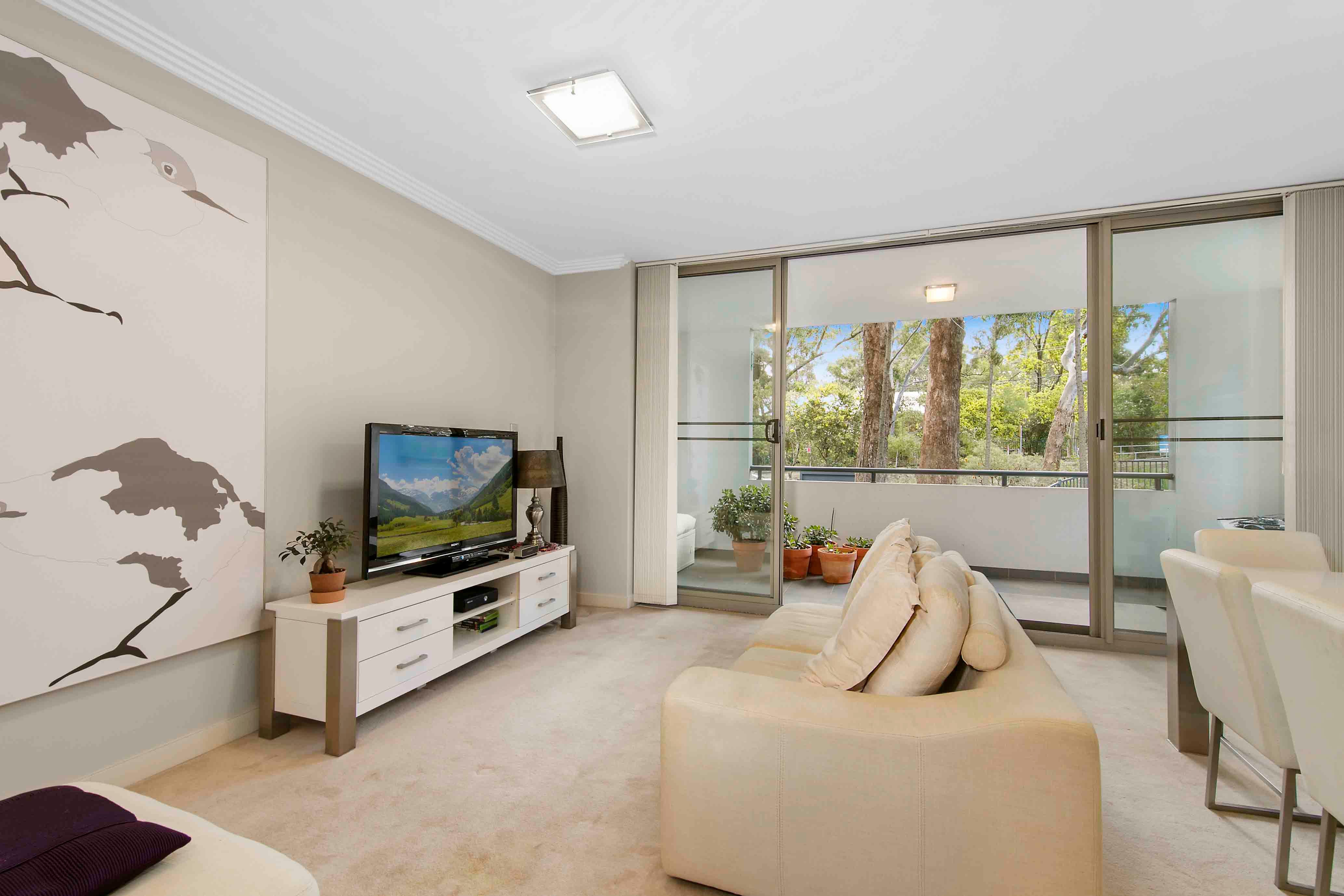 2 Finlay Road, Turramurra NSW 2074, Turramurra - Thumbnail 2