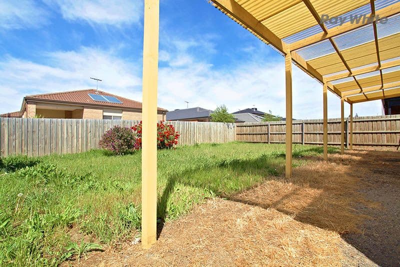 16 Cloudy Crescent, POINT COOK VIC 3030, Point Cook - Thumbnail 5
