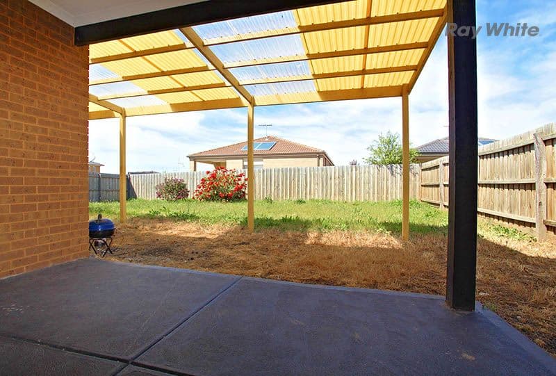 16 Cloudy Crescent, POINT COOK VIC 3030, Point Cook - Thumbnail 6