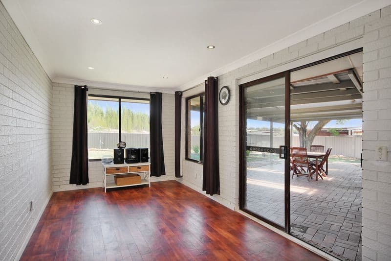 10 Phyllis Crescent, ARMIDALE NSW 2350, Armidale - Thumbnail 5
