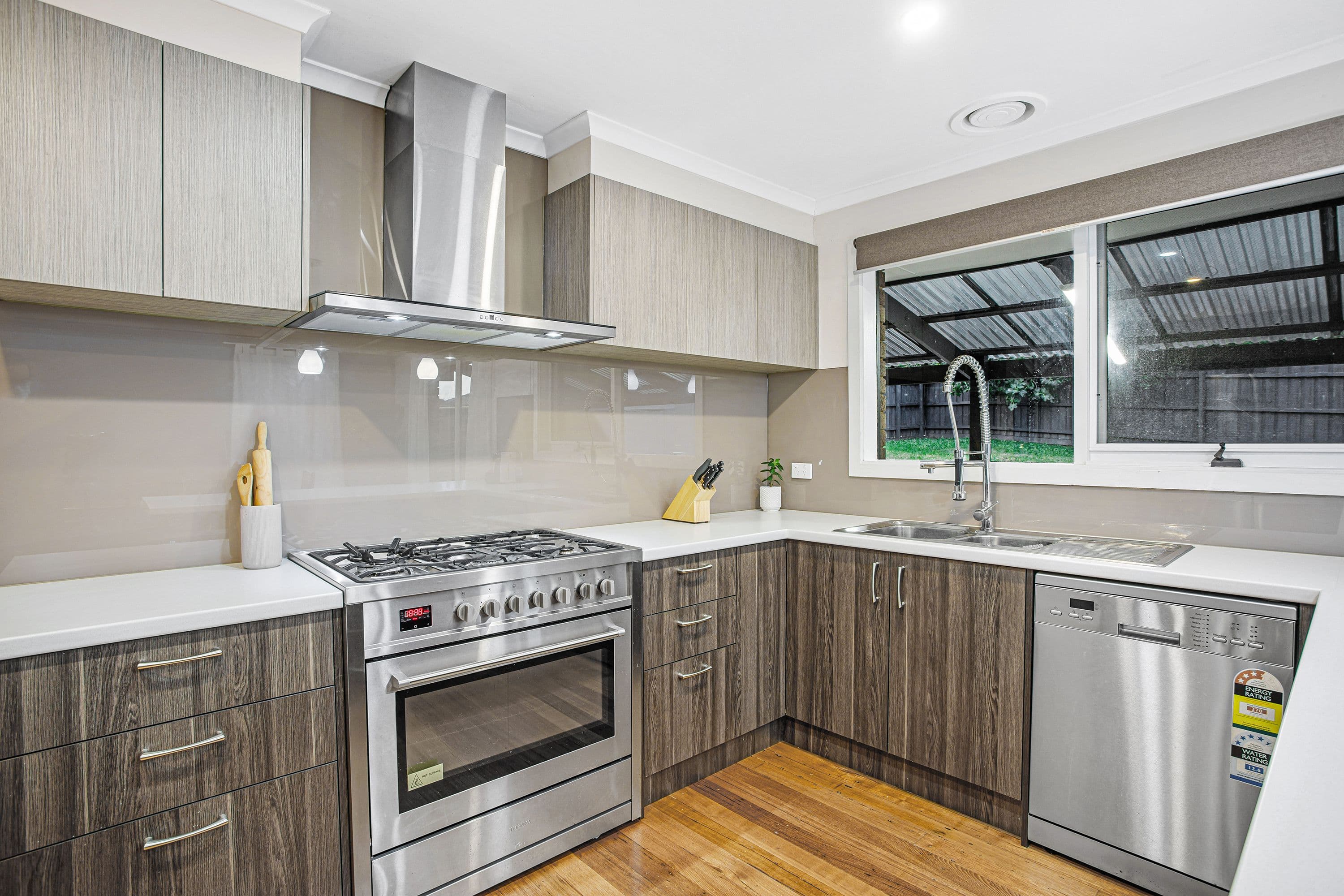 11 Cloverdale Court, Mulgrave VIC 3170, Mulgrave - Thumbnail 4