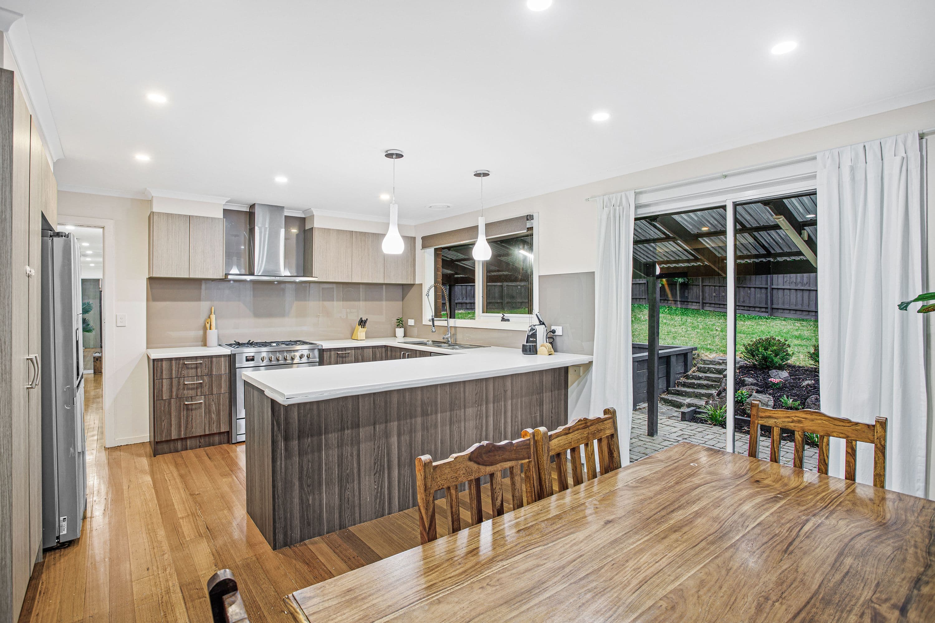 11 Cloverdale Court, Mulgrave VIC 3170, Mulgrave - Thumbnail 5