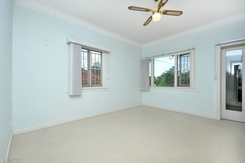 8 O'Donnell Street, WAVELL HEIGHTS QLD 4012, Wavell Heights - Thumbnail 6