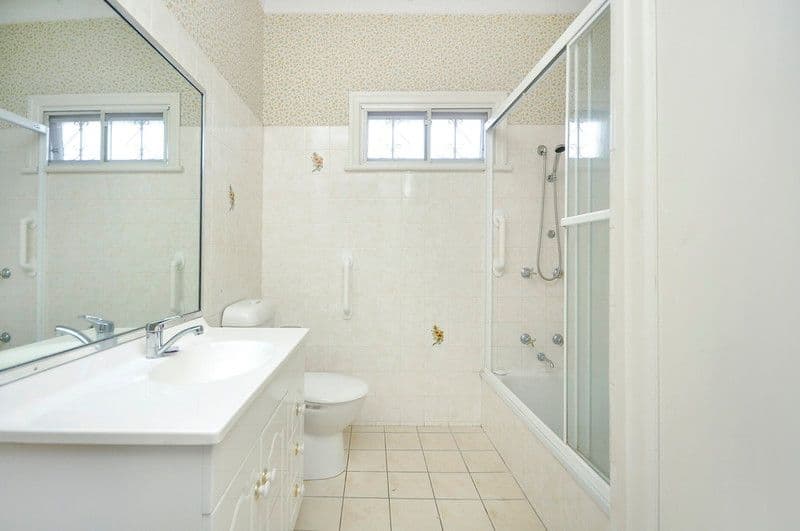 8 O'Donnell Street, WAVELL HEIGHTS QLD 4012, Wavell Heights - Thumbnail 7