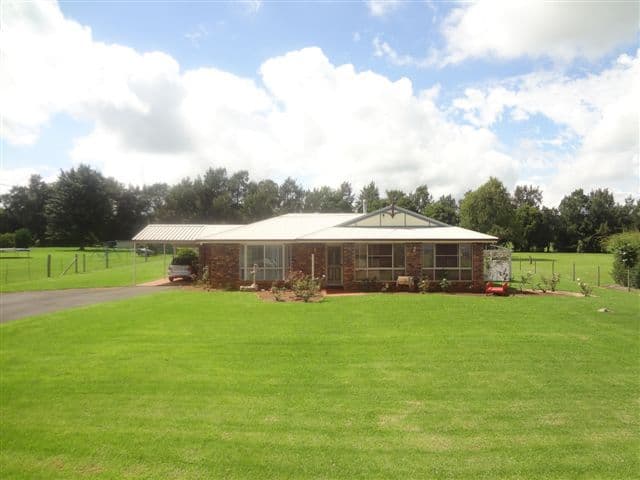 5 Kratzke Road, HIGHFIELDS QLD 4352, Highfields - Thumbnail 2