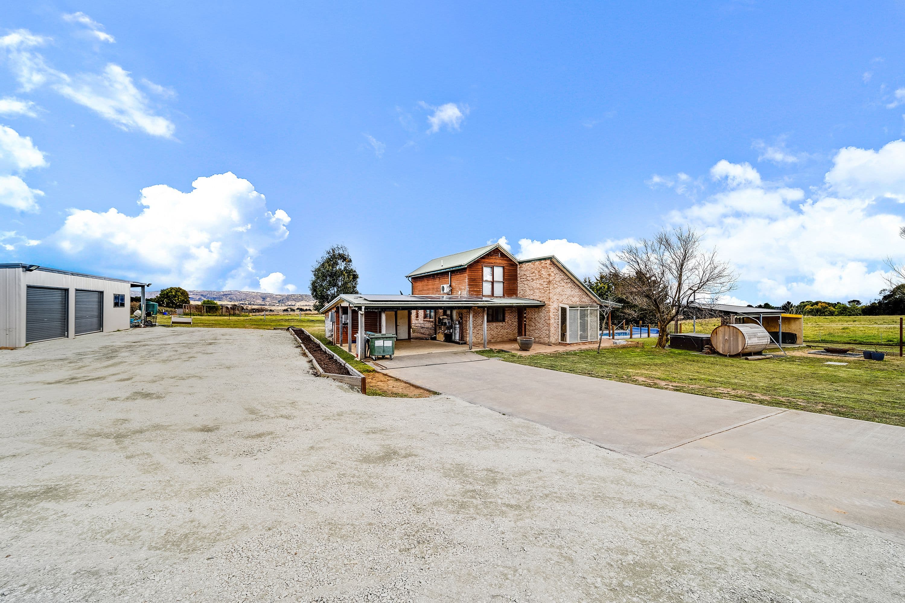 18 Sorrell Close, Bungendore NSW 2621, Bungendore - Thumbnail 2