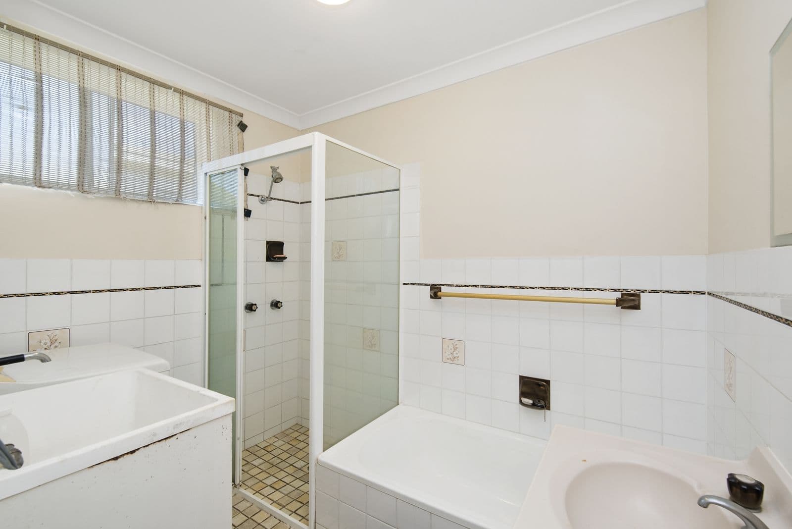 32 Georgina Street, Woody Point QLD 4019, Woody Point - Thumbnail 6