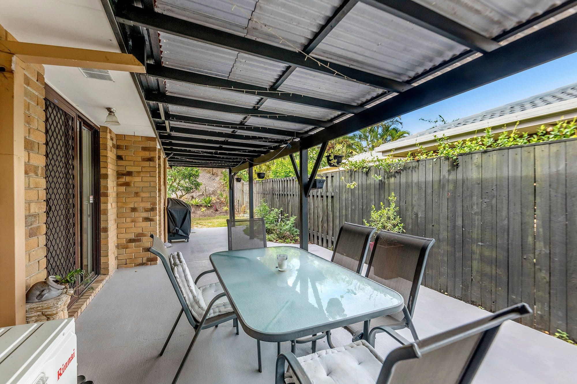 15 Montezuma Drive, Burleigh Waters QLD 4220, Burleigh Waters - Thumbnail 6