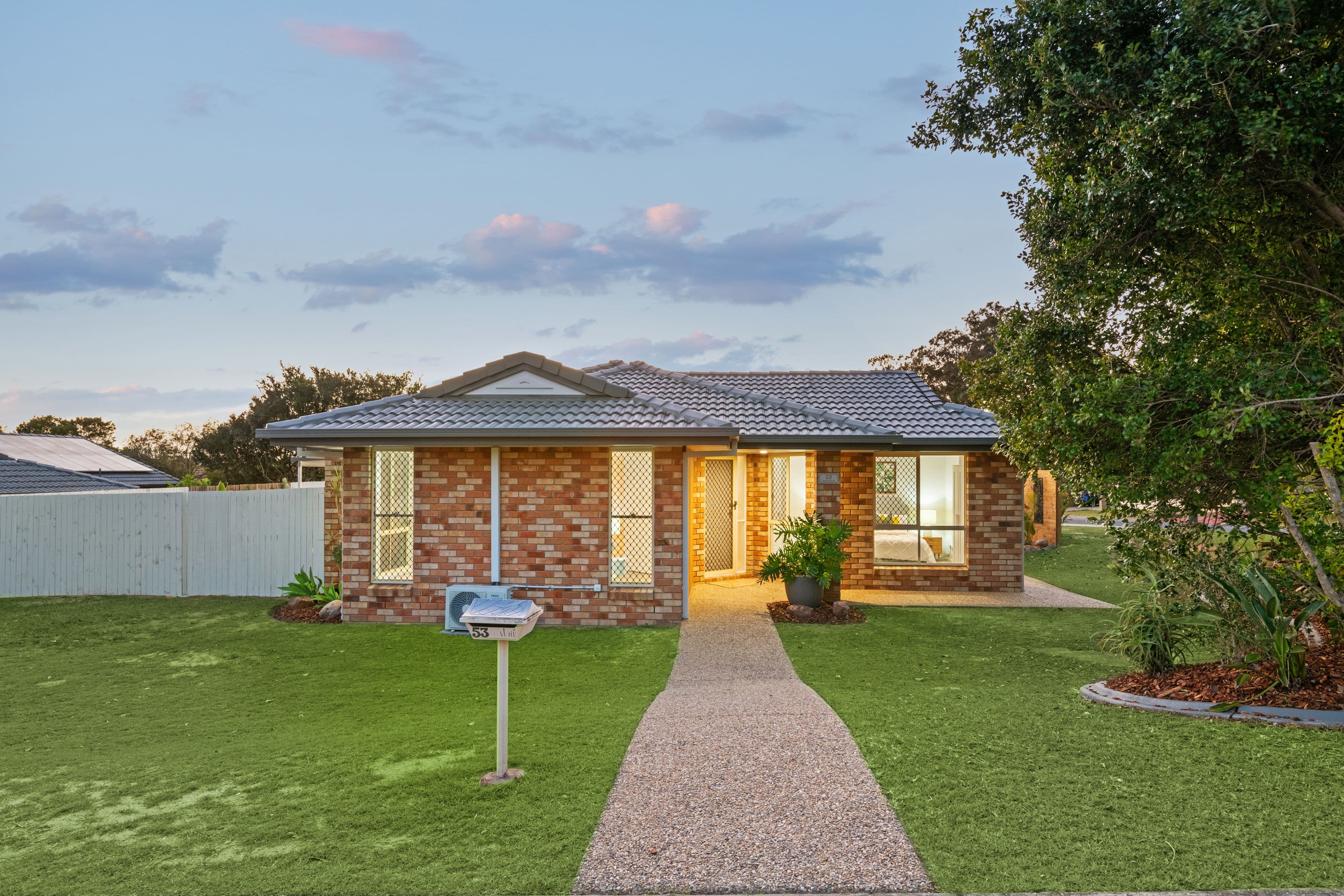 53 Lindfield Street, Parkinson QLD 4115, Parkinson - Thumbnail 2