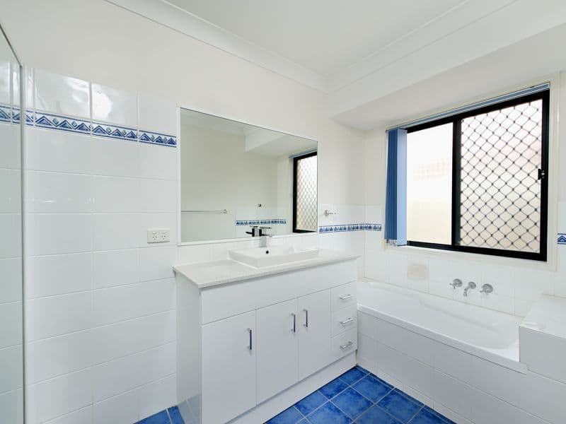 18 Sunhaven Crescent, KURABY QLD 4112, Kuraby - Thumbnail 8