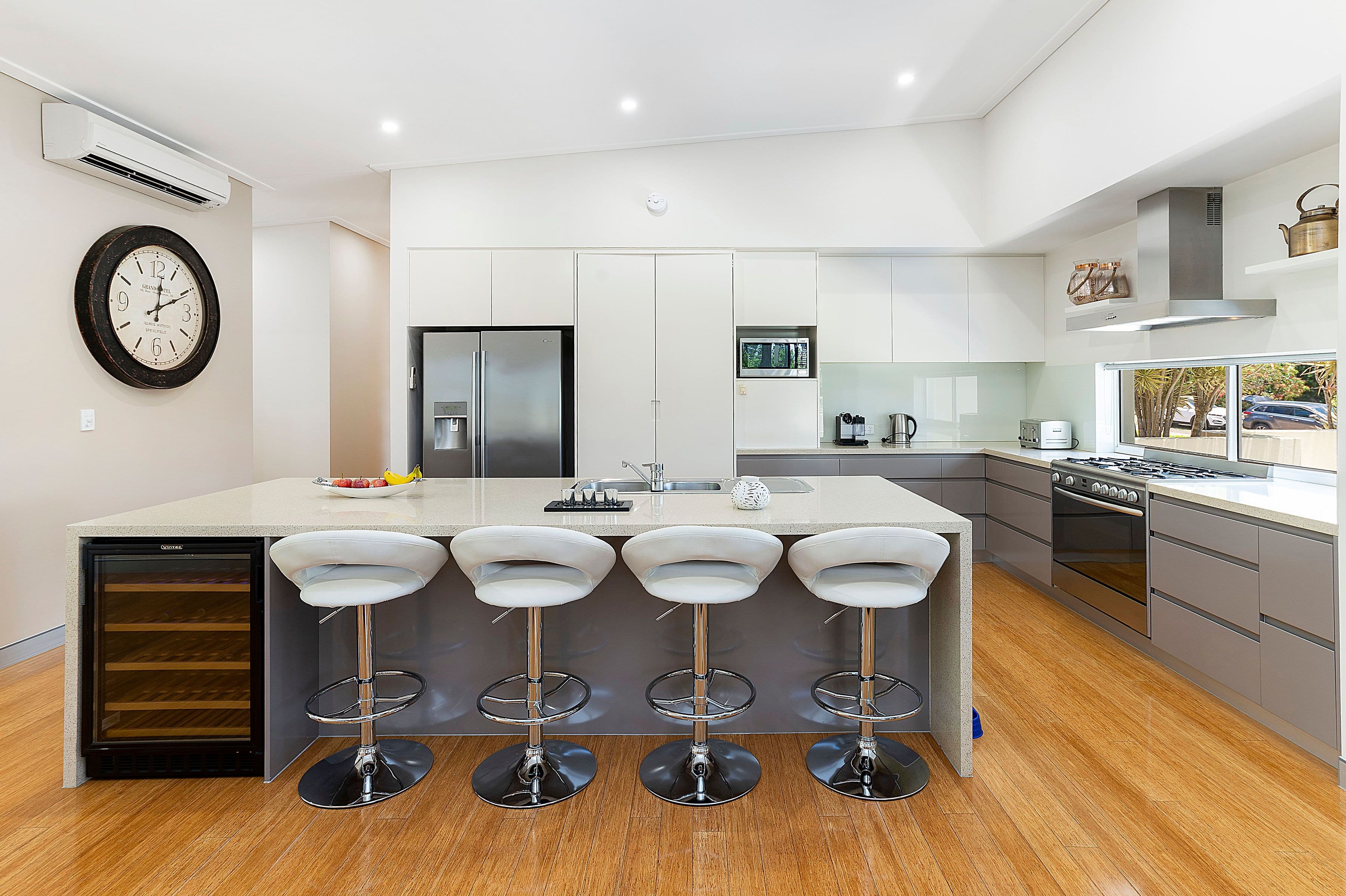 5434 Marine Drive North, Sanctuary Cove QLD 4212, Sanctuary Cove - Thumbnail 3