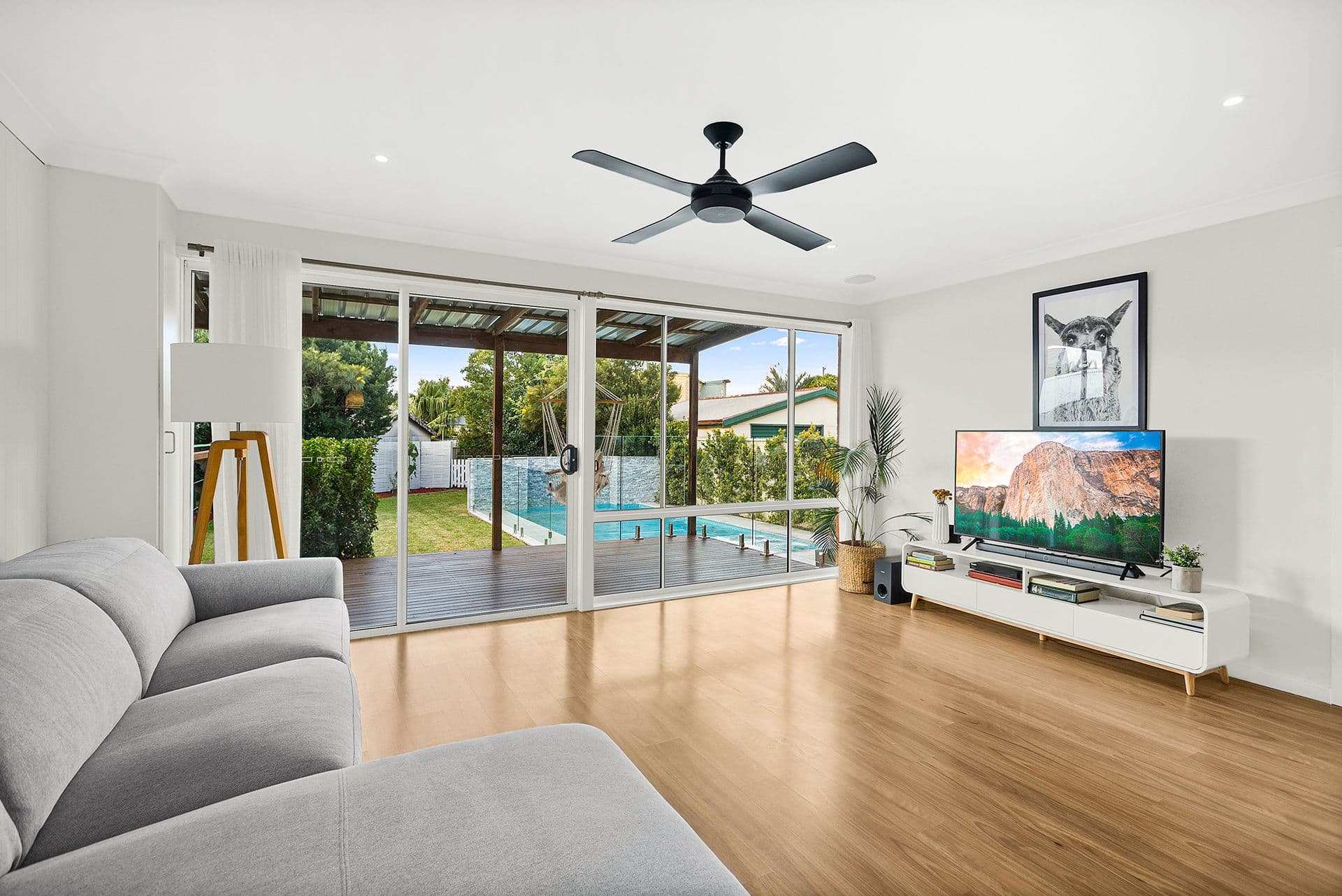 7 Camelot Place, Oak Flats NSW 2529, Oak Flats - Thumbnail 2