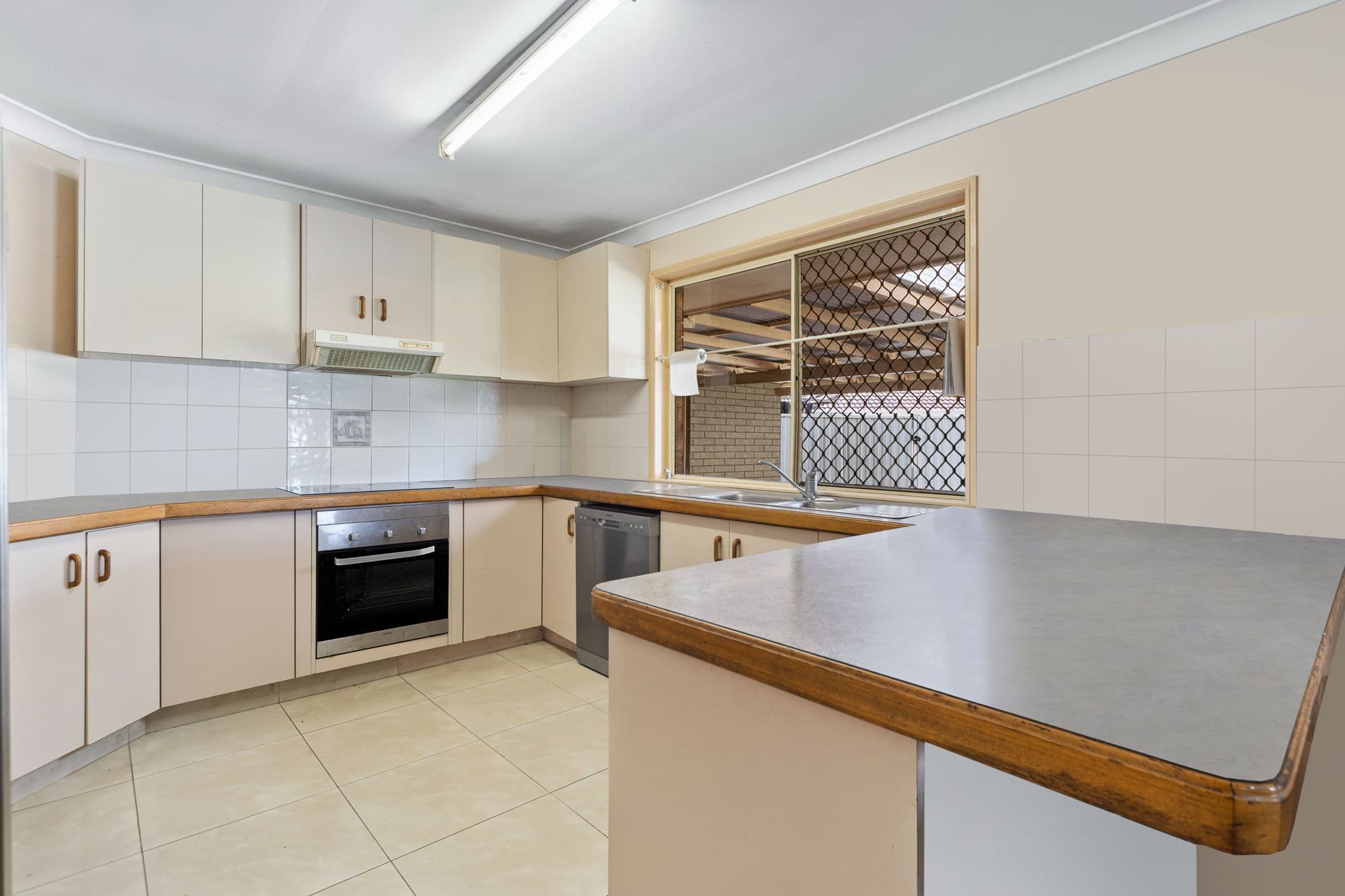 13 Jacqueline Court, Deception Bay QLD 4508, Deception Bay - Thumbnail 5