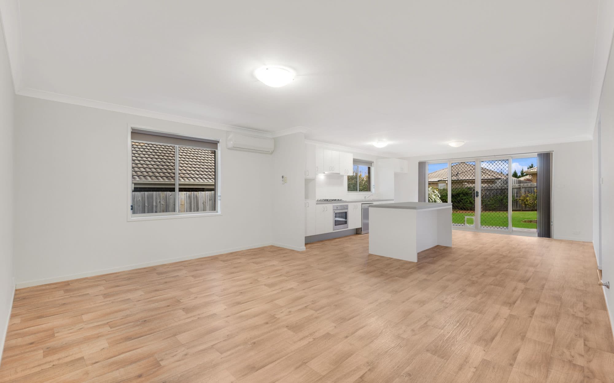 28 Kerrigan Crescent, Elderslie NSW 2570, Elderslie - Thumbnail 2