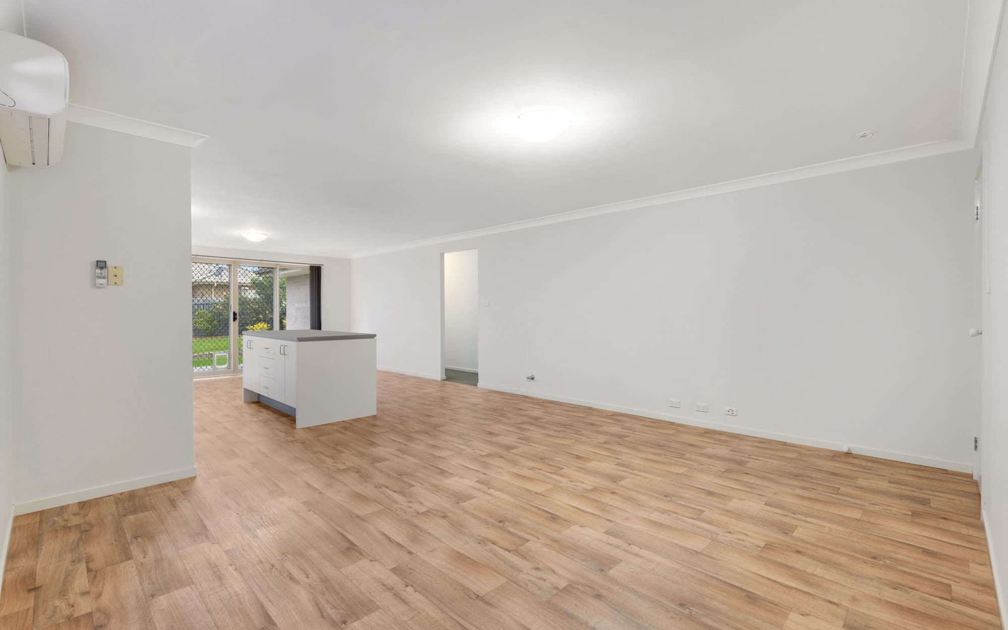28 Kerrigan Crescent, Elderslie NSW 2570, Elderslie - Thumbnail 3