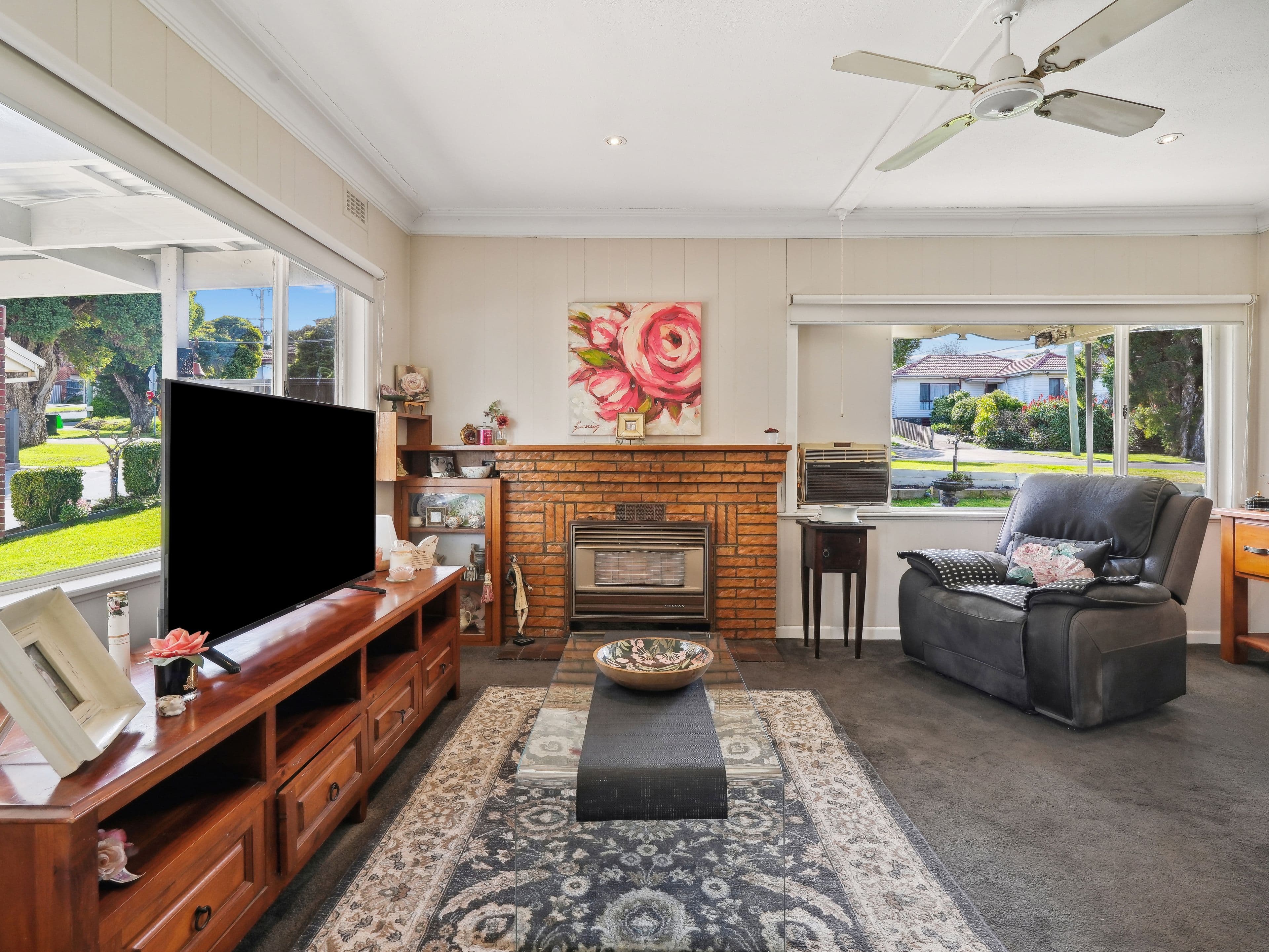 55 Purinuan Road, Reservoir VIC 3073, Reservoir - Thumbnail 2