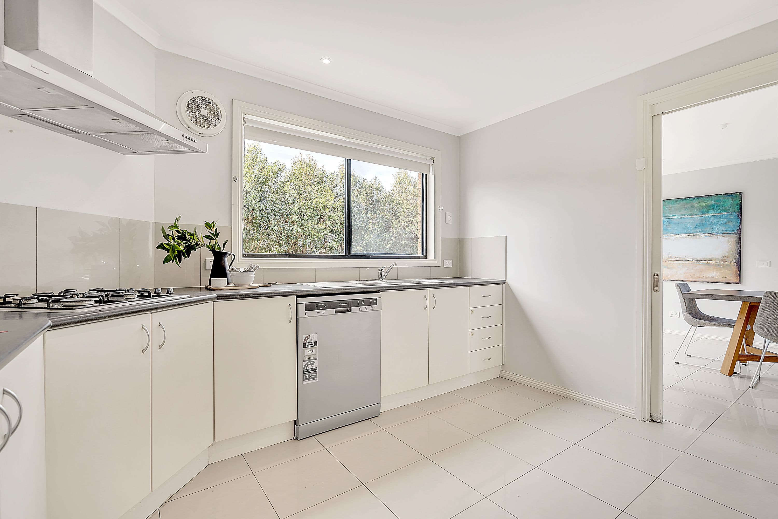 2 Mittagong Rise, Craigieburn VIC 3064, Craigieburn - Thumbnail 3