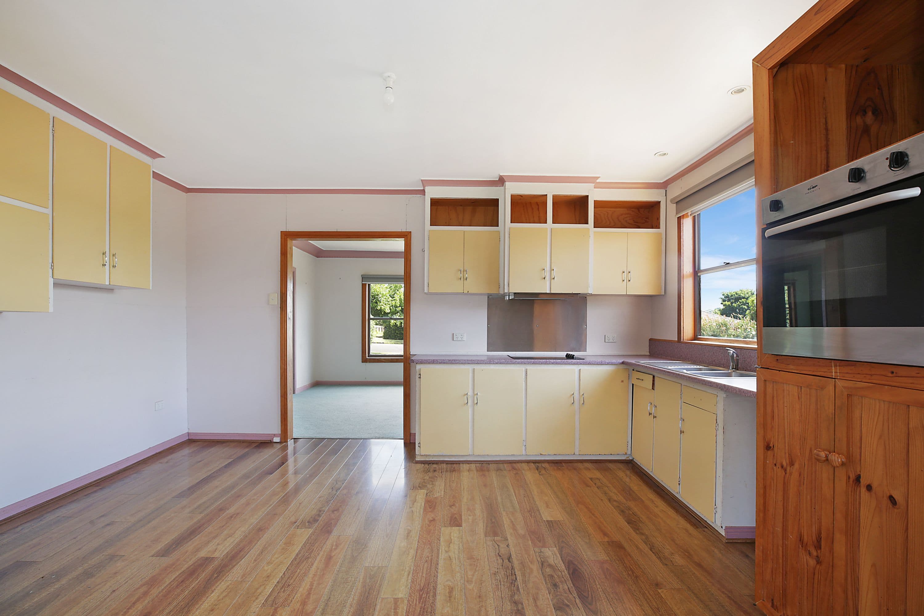 97 Parrott Street, Cobden VIC 3266, Cobden - Thumbnail 6
