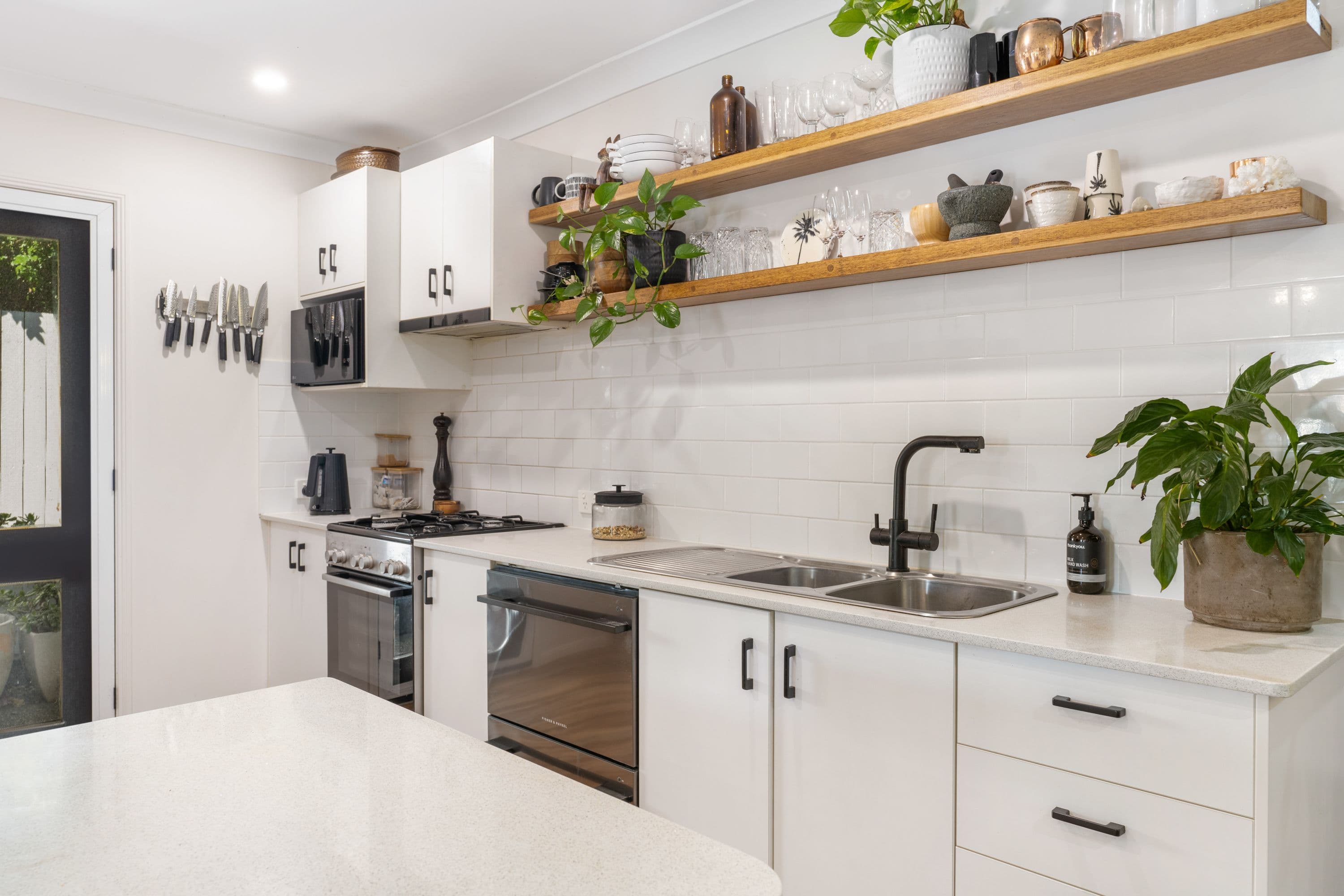 152 Nobby Parade, Miami QLD 4220, Miami - Thumbnail 5