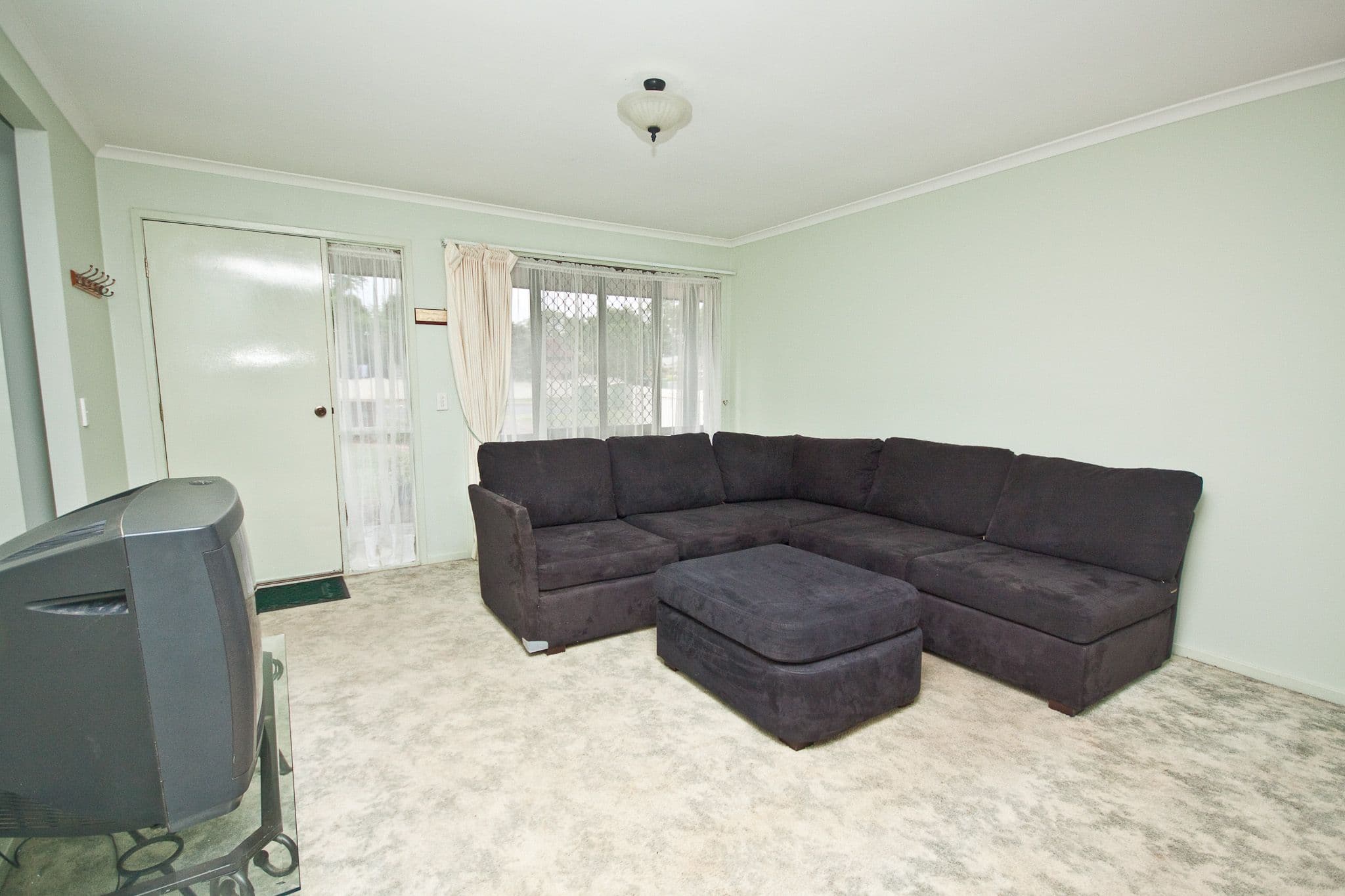 8 Walton Crescent, MURRUMBA DOWNS QLD 4503, Murrumba Downs - Thumbnail 2
