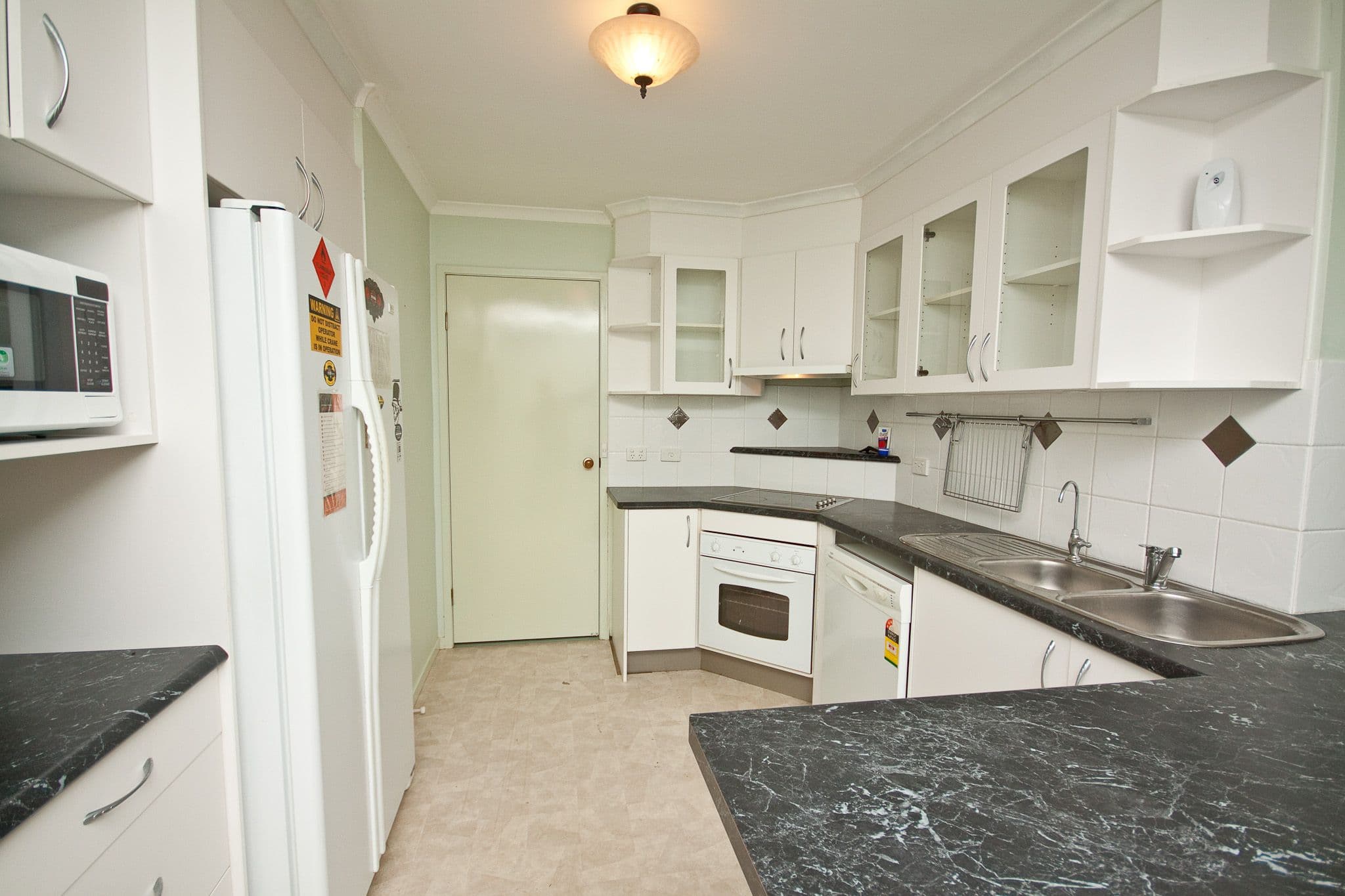 8 Walton Crescent, MURRUMBA DOWNS QLD 4503, Murrumba Downs - Thumbnail 3