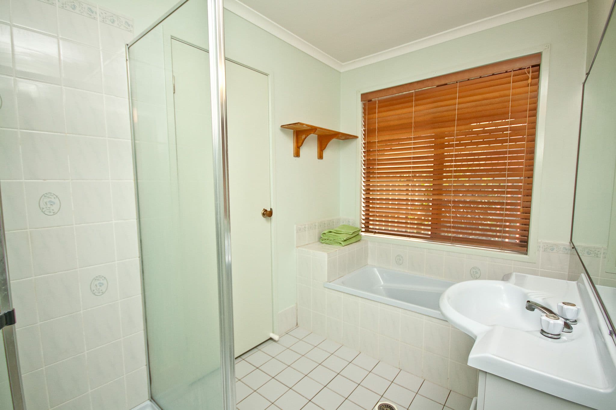 8 Walton Crescent, MURRUMBA DOWNS QLD 4503, Murrumba Downs - Thumbnail 5