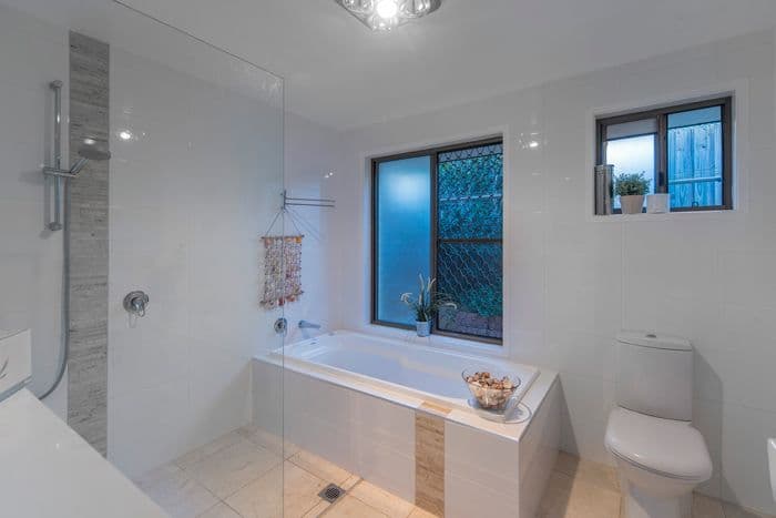 8 Tanunda Drive, Helensvale QLD 4212, Helensvale - Thumbnail 7