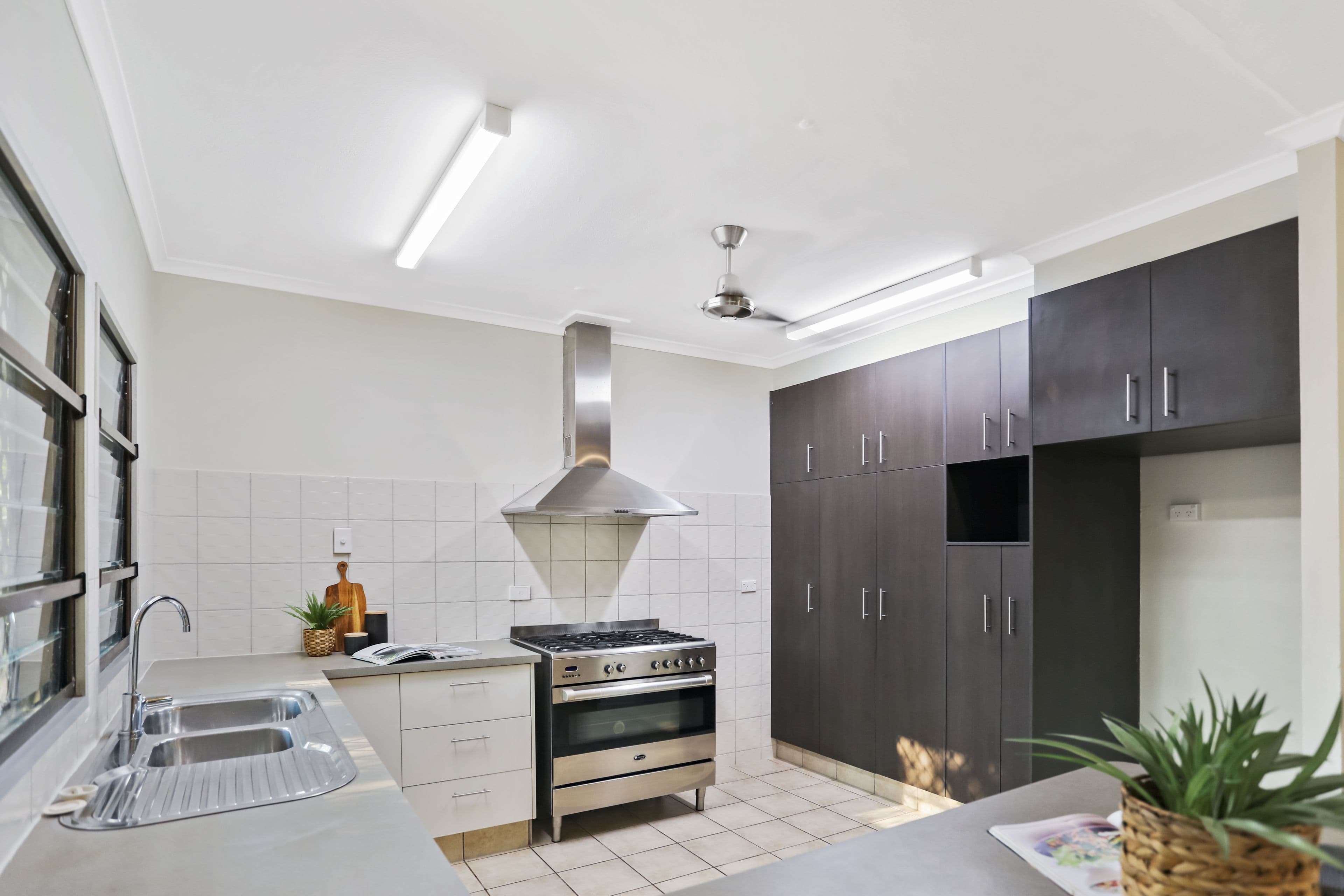 98 Tiwi Gardens, Tiwi NT 0810, Tiwi - Thumbnail 4