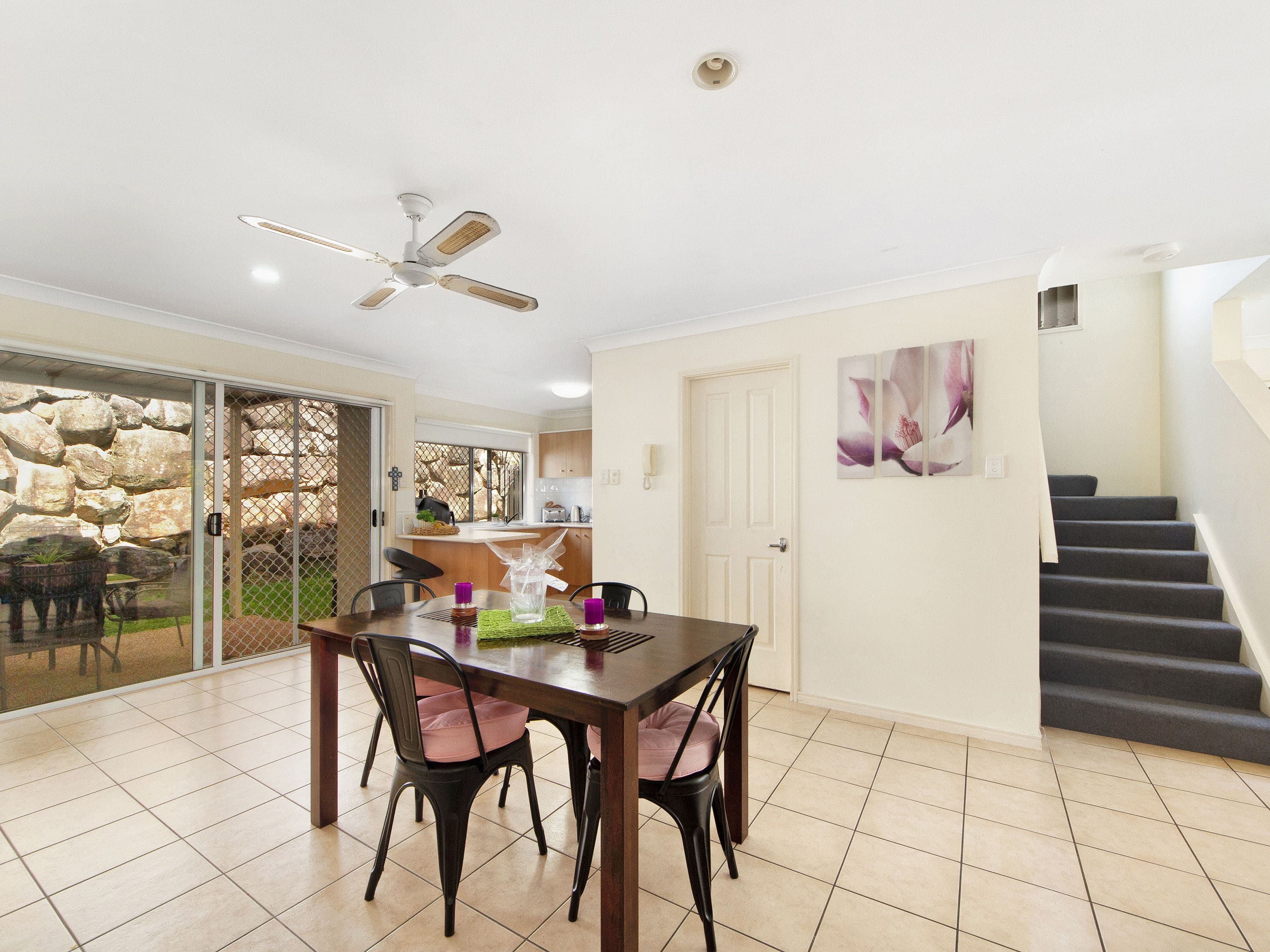 9 Rata Place, Nerang QLD 4211, Nerang - Thumbnail 2