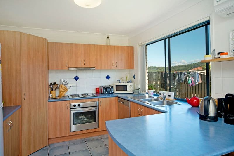 21 McRae Circuit, PACIFIC PINES QLD 4211, Pacific Pines - Thumbnail 2