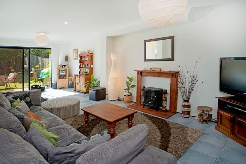 21 McRae Circuit, PACIFIC PINES QLD 4211, Pacific Pines - Thumbnail 4
