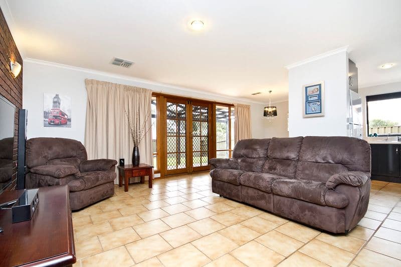 8 Emperor Avenue, GOLDEN GROVE SA 5125, Golden Grove - Thumbnail 2