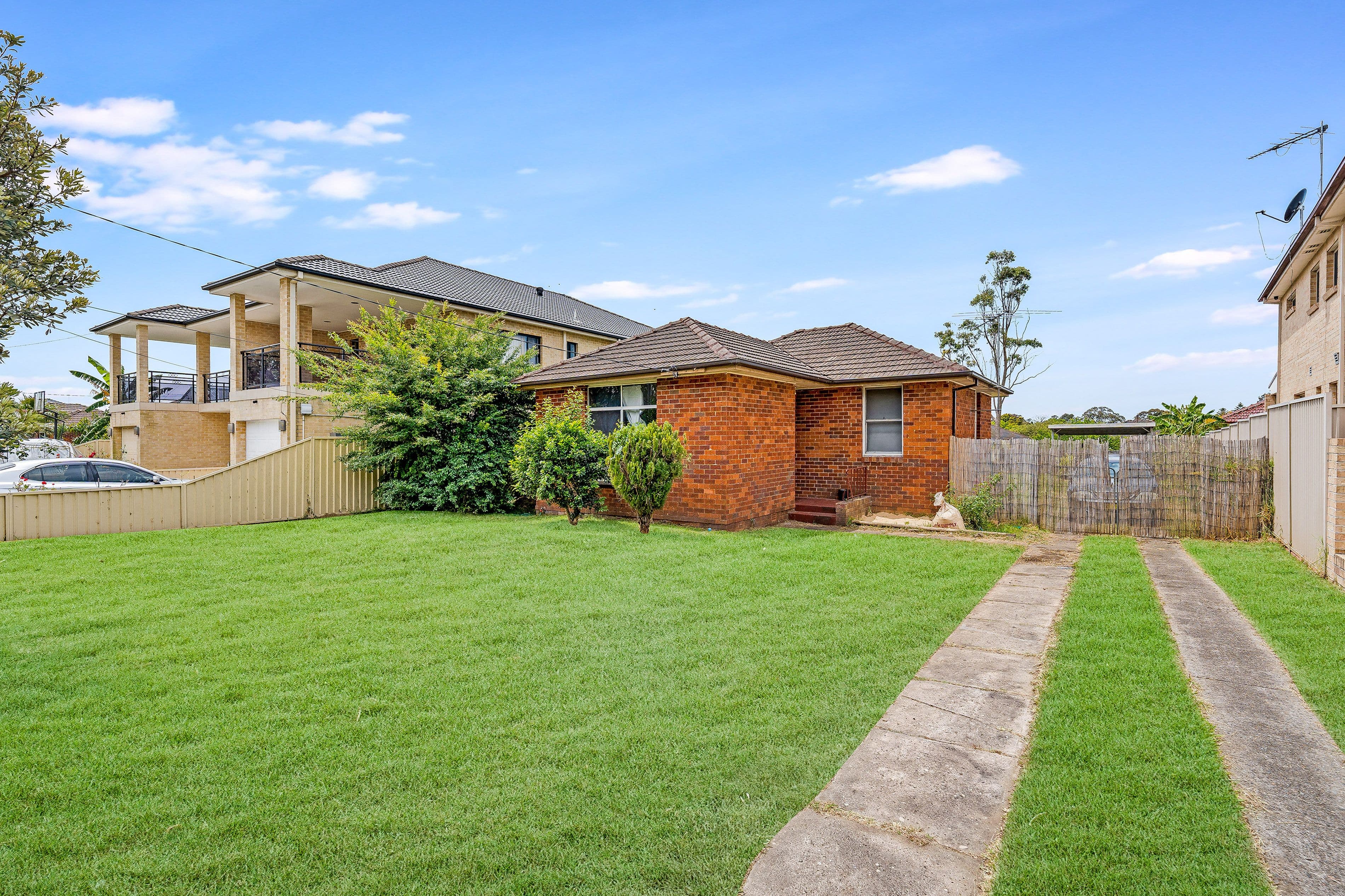 14 Alcoomie Street, Villawood NSW 2163, Villawood - Thumbnail 2