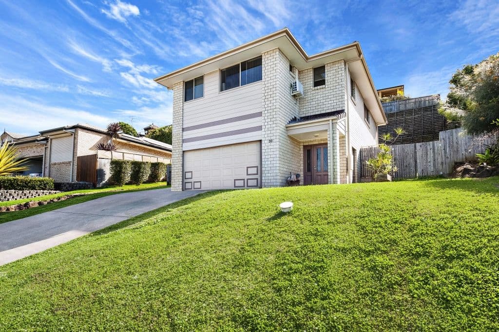 30 Shamrock Avenue, Banora Point - Image 1