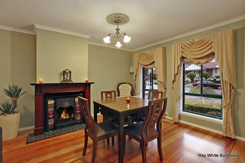 13 Buick Crescent, MILL PARK VIC 3082, Mill Park - Thumbnail 2
