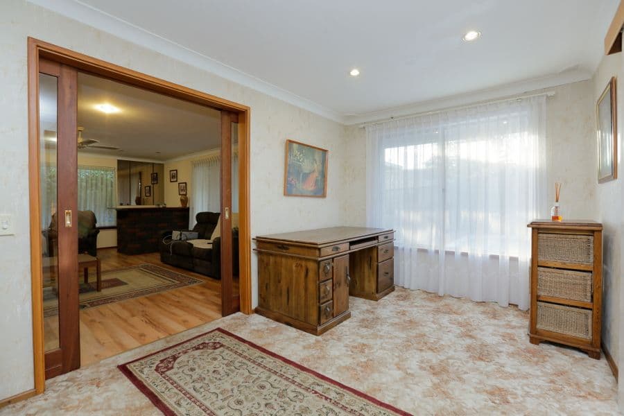 5 Newborough Place, Huntingdale WA 6110, Huntingdale - Thumbnail 8