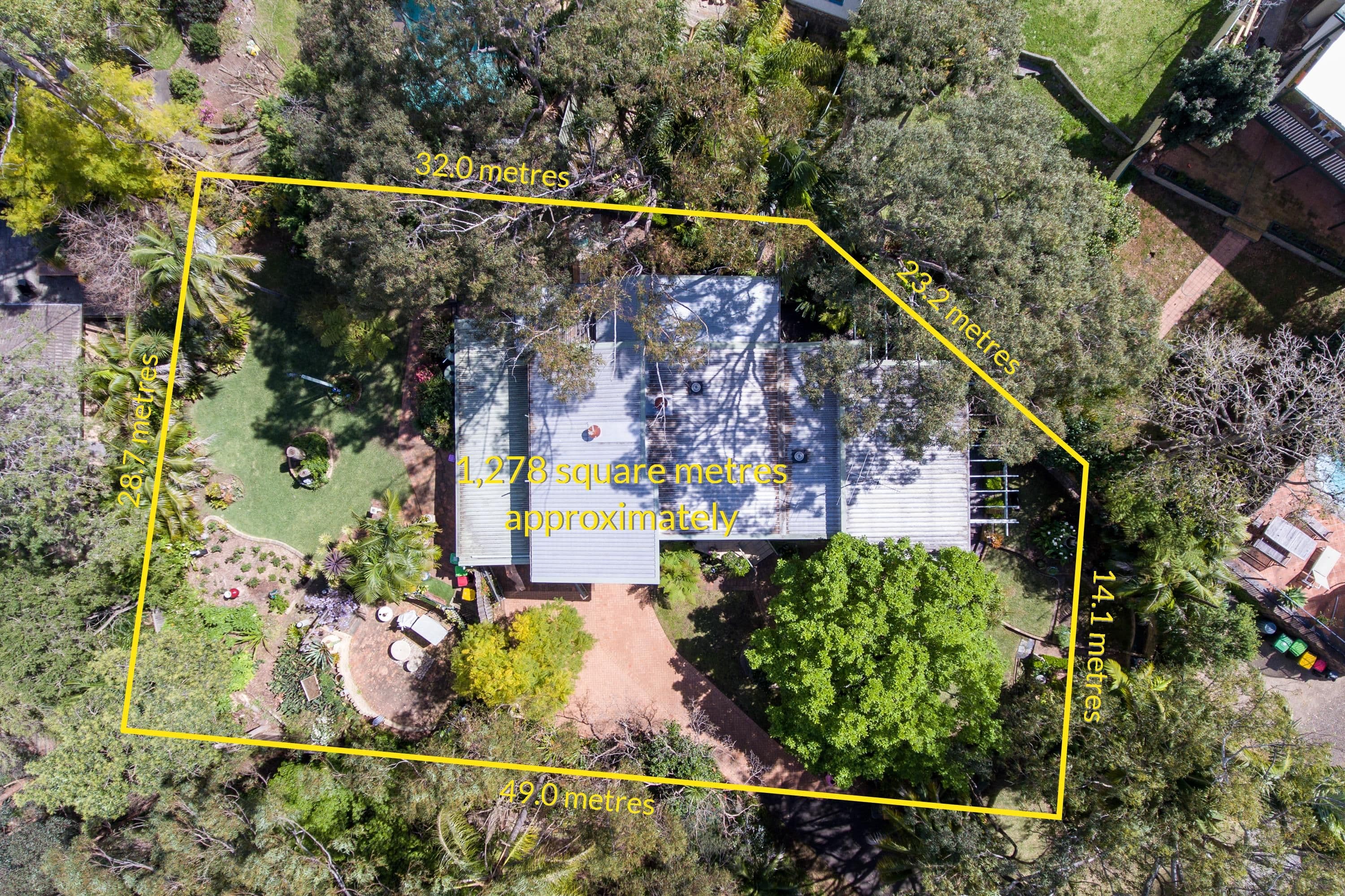 2 Brewer Place, Lugarno - Image 1