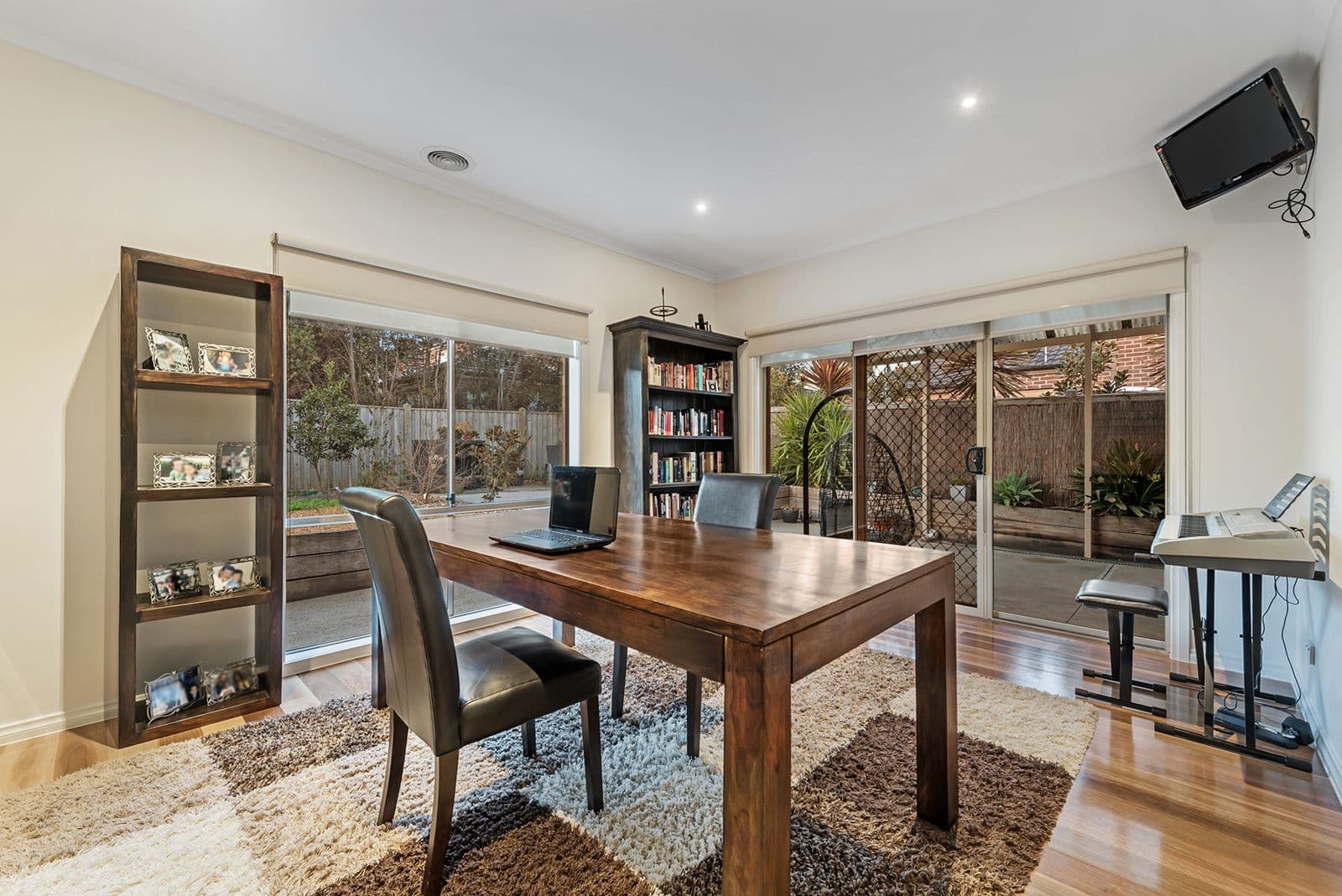 204 Central Park Avenue, Craigieburn VIC 3064, Craigieburn - Thumbnail 8