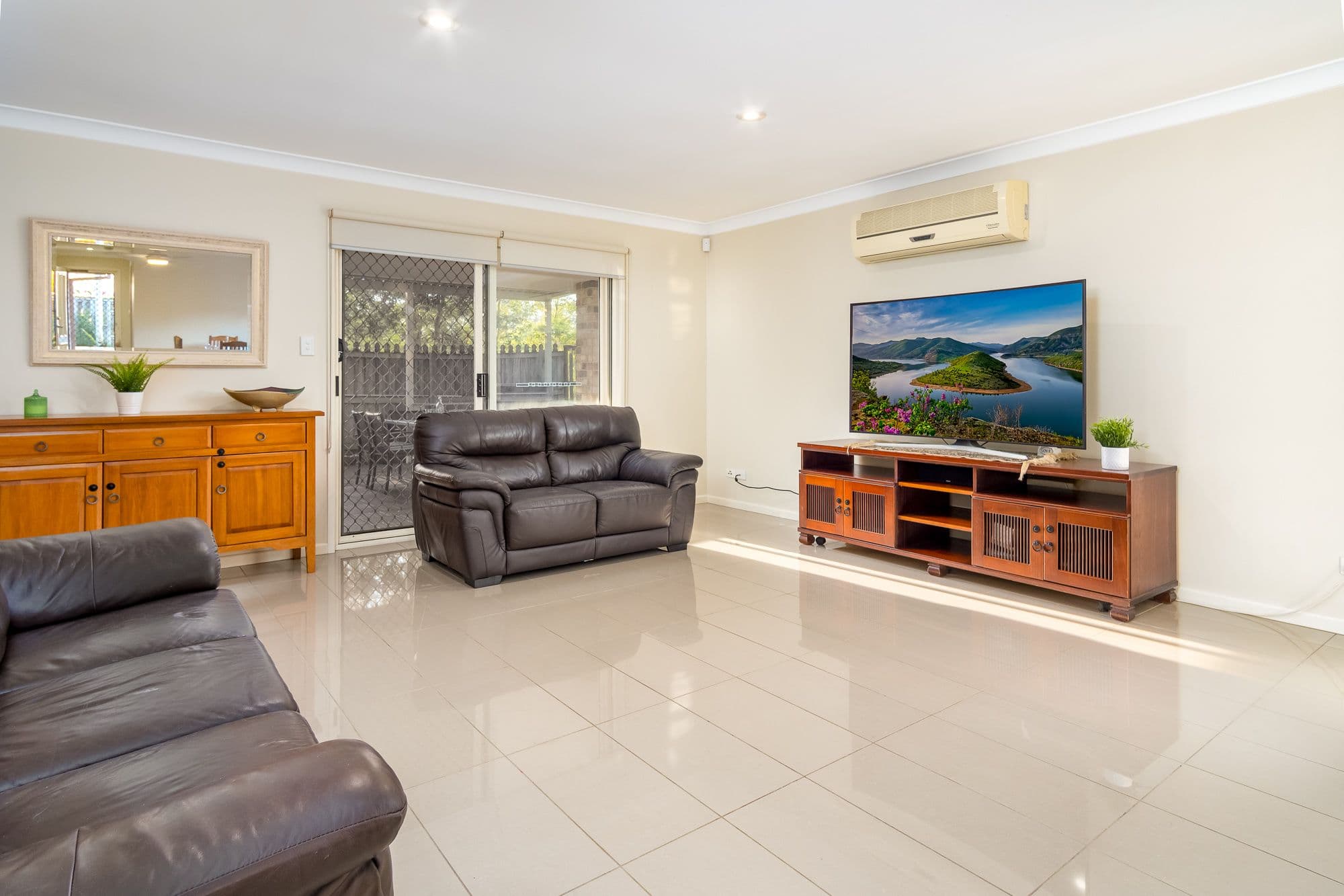 24 Mallan Place, Kuraby QLD 4112, Kuraby - Thumbnail 4