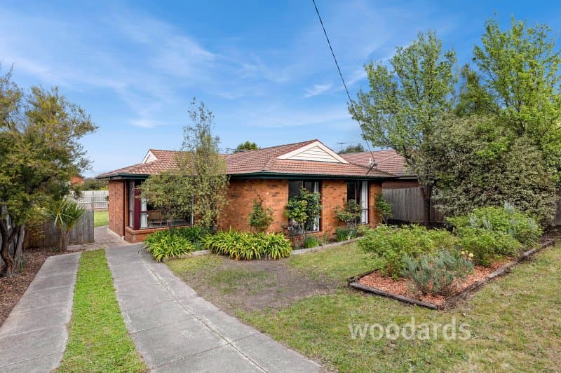 31 Scenic Court, Gisborne - Image 1