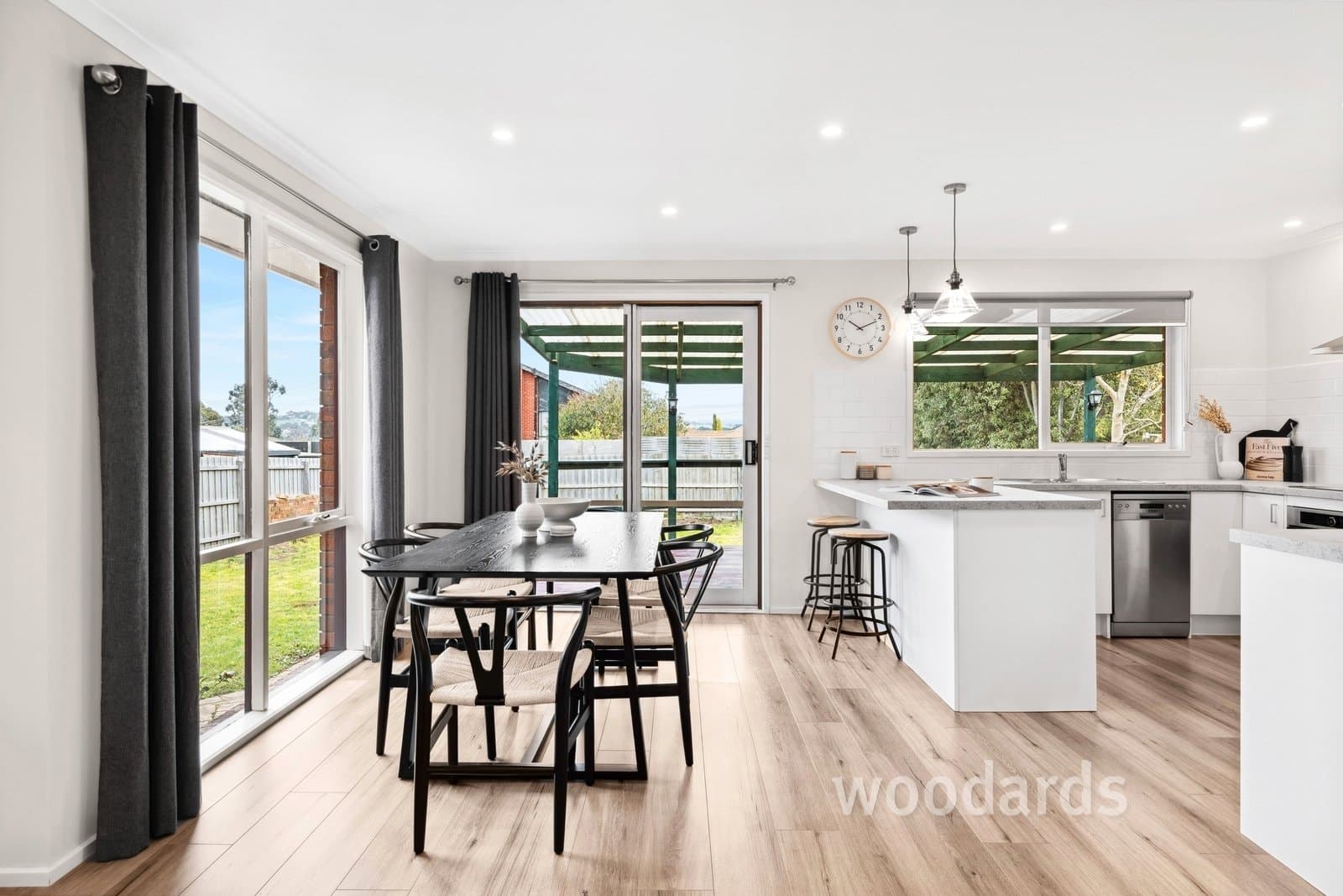 31 Scenic Court, Gisborne - Thumbnail 2