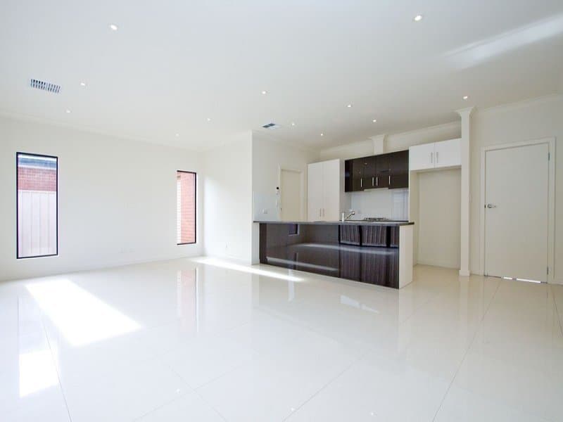 1A Broadford Crescent, Findon - Thumbnail 2