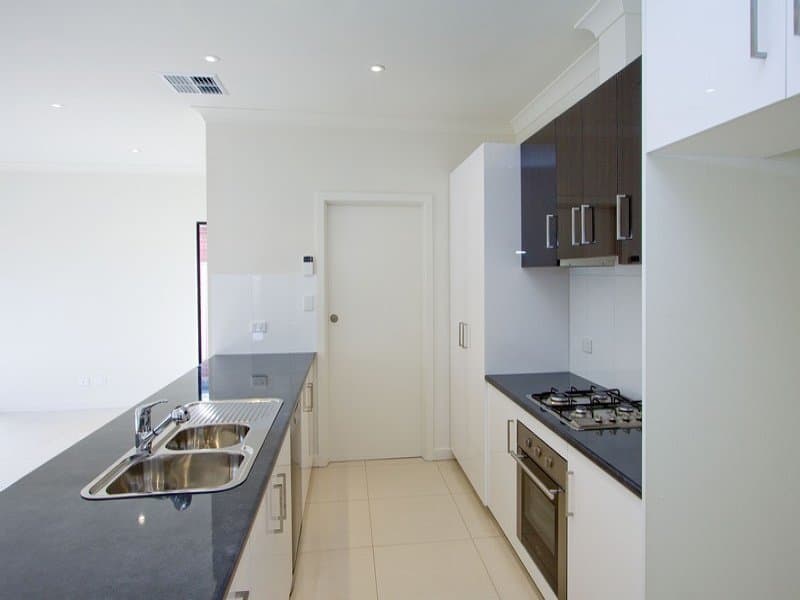 1A Broadford Crescent, Findon - Thumbnail 5