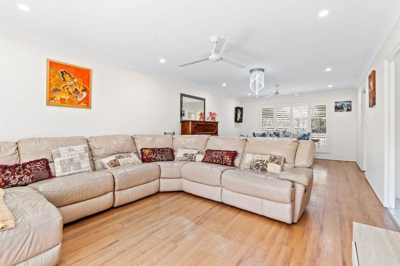8 Everest Drive, Southport - Thumbnail 3