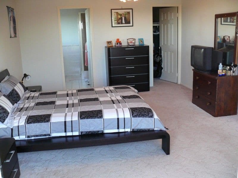 6 Chesterfield Crescent, KURABY QLD 4112, Kuraby - Thumbnail 5