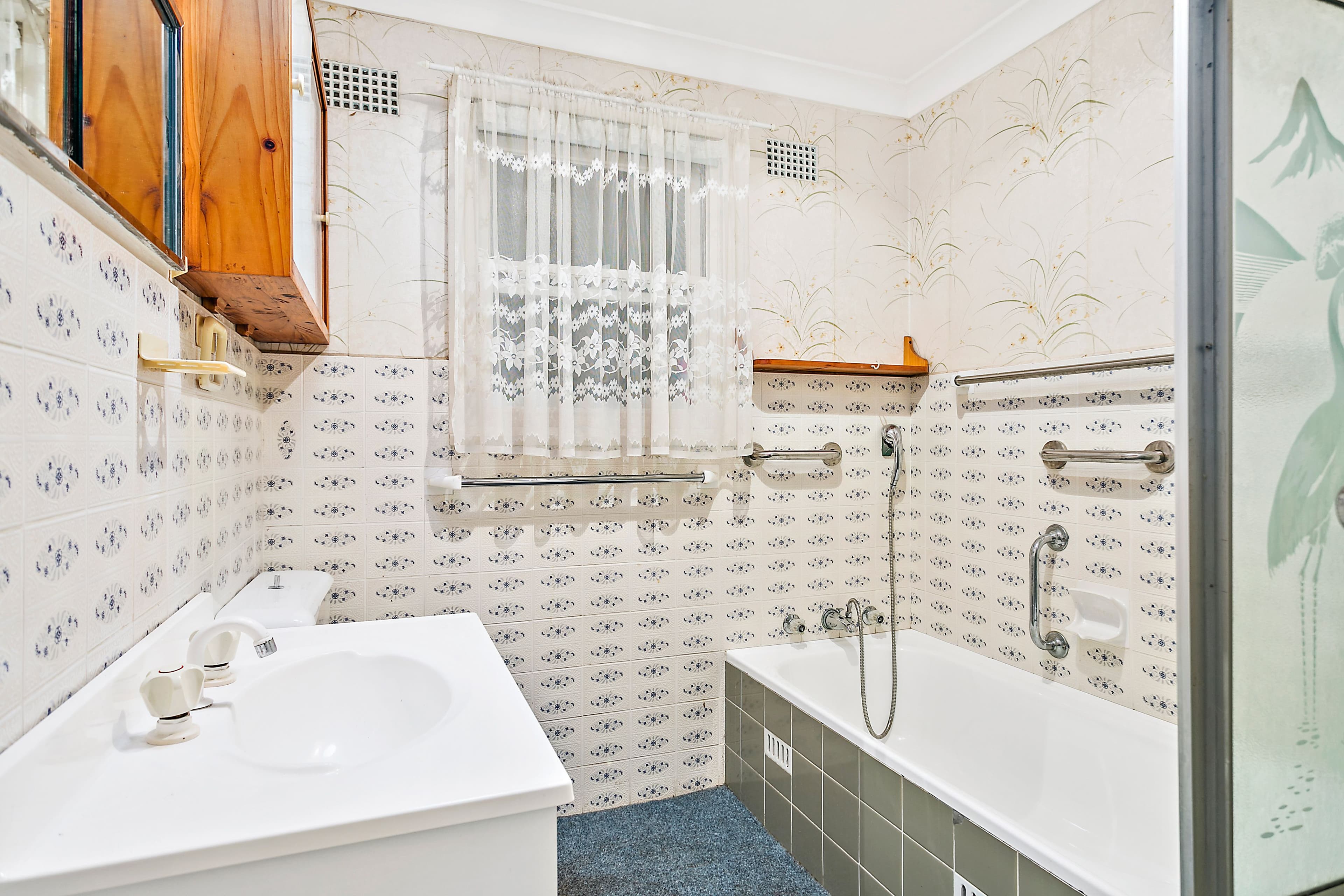 13 Malin Road, Oak Flats - Thumbnail 6