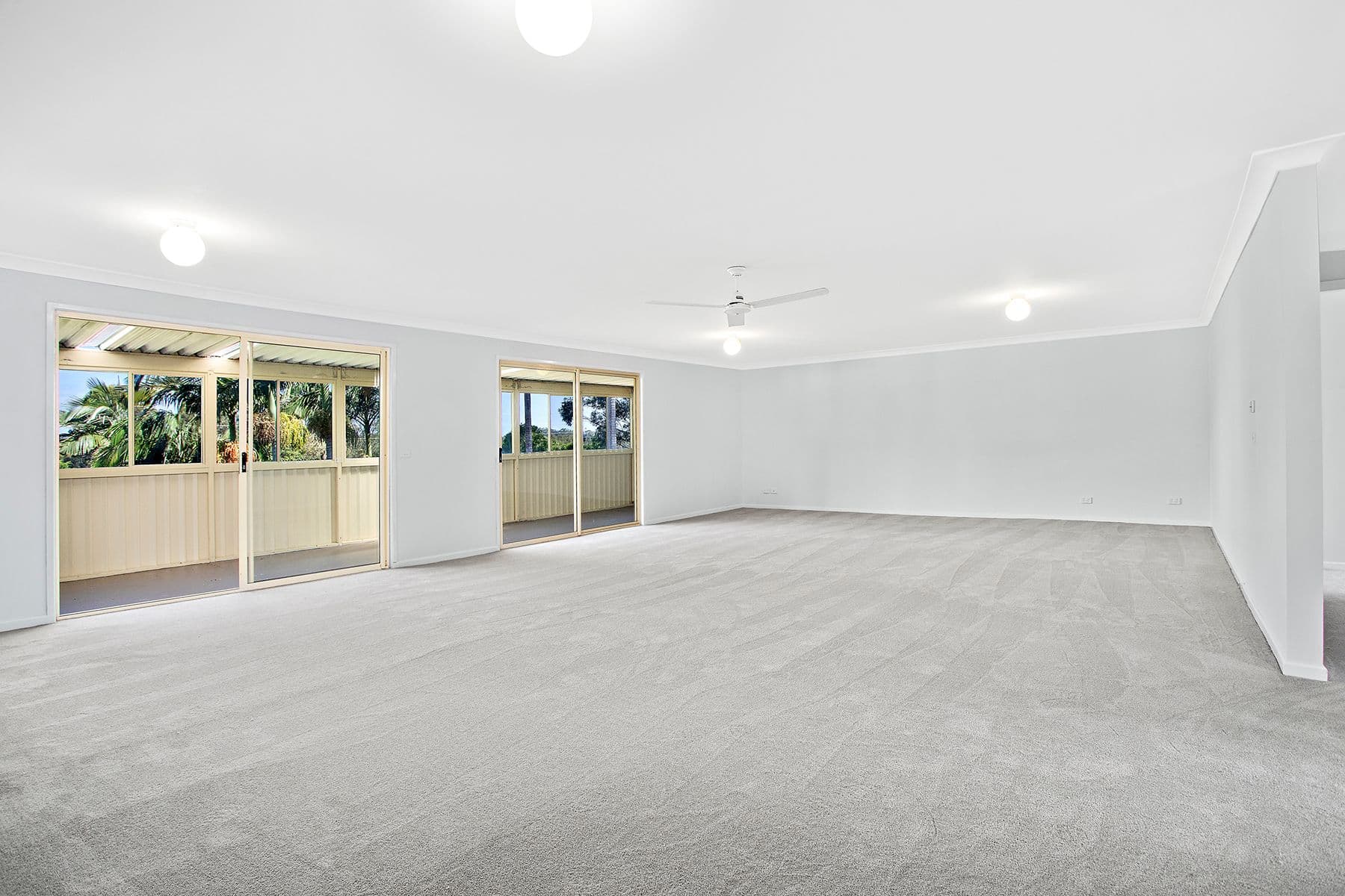 24 Emerald Heights Drive, Emerald Beach - Thumbnail 3