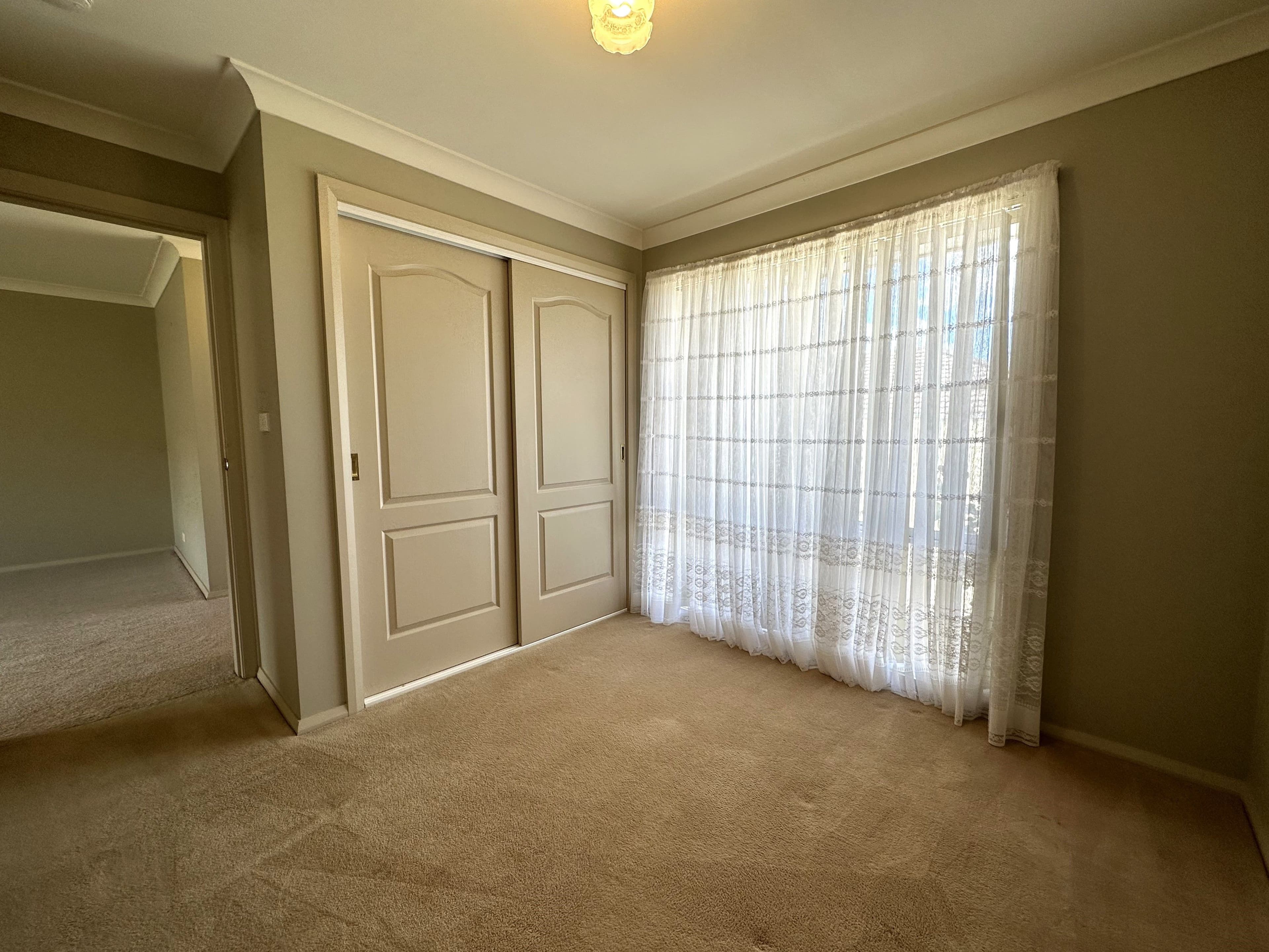 2/13 Lachlan Close, Young NSW 2594, Young - Thumbnail 8